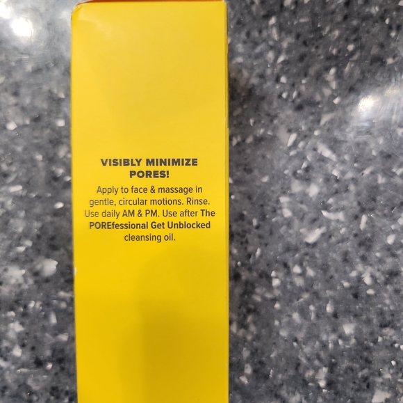 The POREfessional Good Cleanup Cleanser 19ml Travel Size - Picture 4 of 5